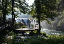 Porta Hebraica and Gate of Perama
